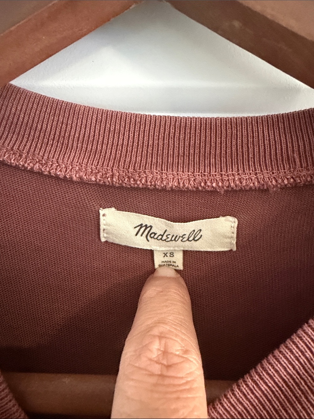 Madewell Short-Sleeve Oversized Pocket Tee in Dusty Rose - Picture 3 of 5